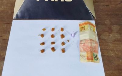 Mais uma ação da PM no Calcita termina com dois presos e droga apreendida 