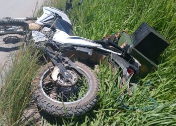 MOTOCICLISTA FICA FERIDO EM COLISÃO COM VEÍCULO NA BR-354