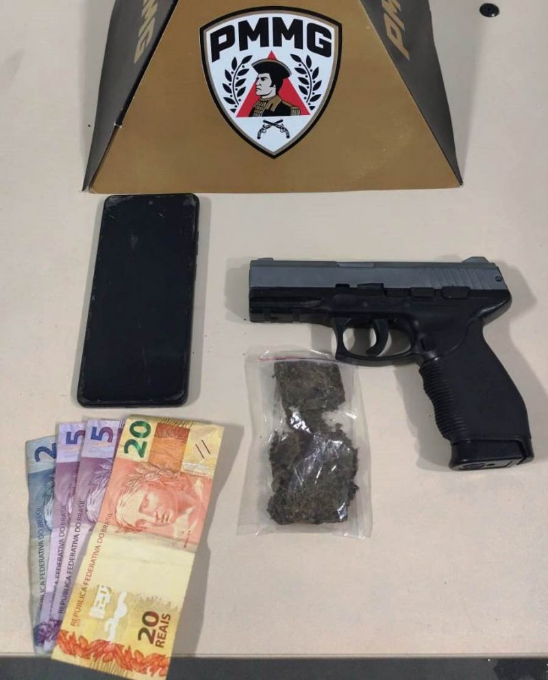 POLÍCIA MILITAR REALIZA OPERAÇÃO DE COMBATE AO TRÁFICO DE DROGAS EM FORMIGA