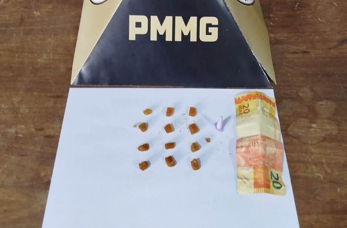 Mais uma ação da PM no Calcita termina com dois presos e droga apreendida 