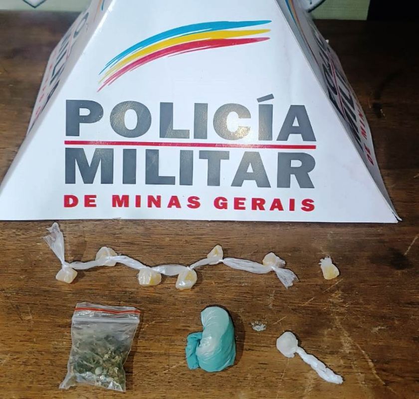 Homem é preso com drogas no bairro Alvorada em Arcos