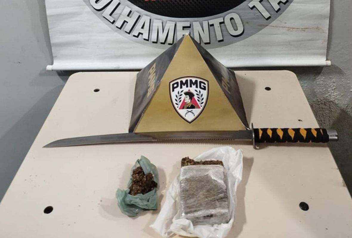 HOMEM É PRESO POR TRÁFICO DE DROGAS NO BAIRRO SOUZA E SILVA, EM FORMIGA