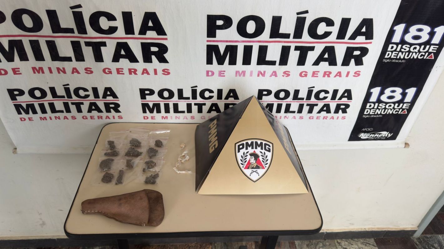 POLÍCIA MILITAR PRENDE AUTOR POR TRÁFICO DE DROGAS EM ITAPECERICA