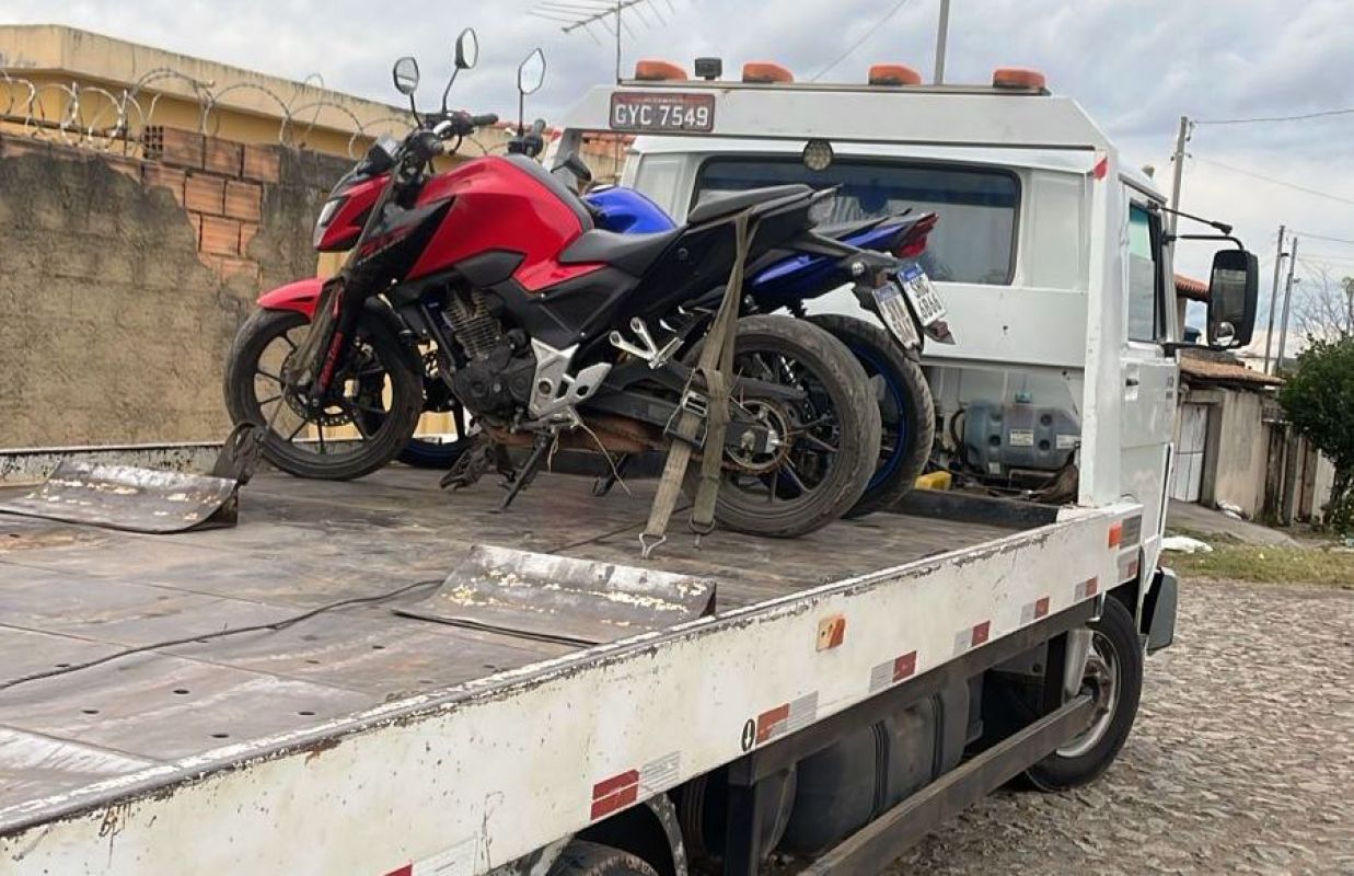 PM recupera 04 motocicletas furtadas em Divinópolis