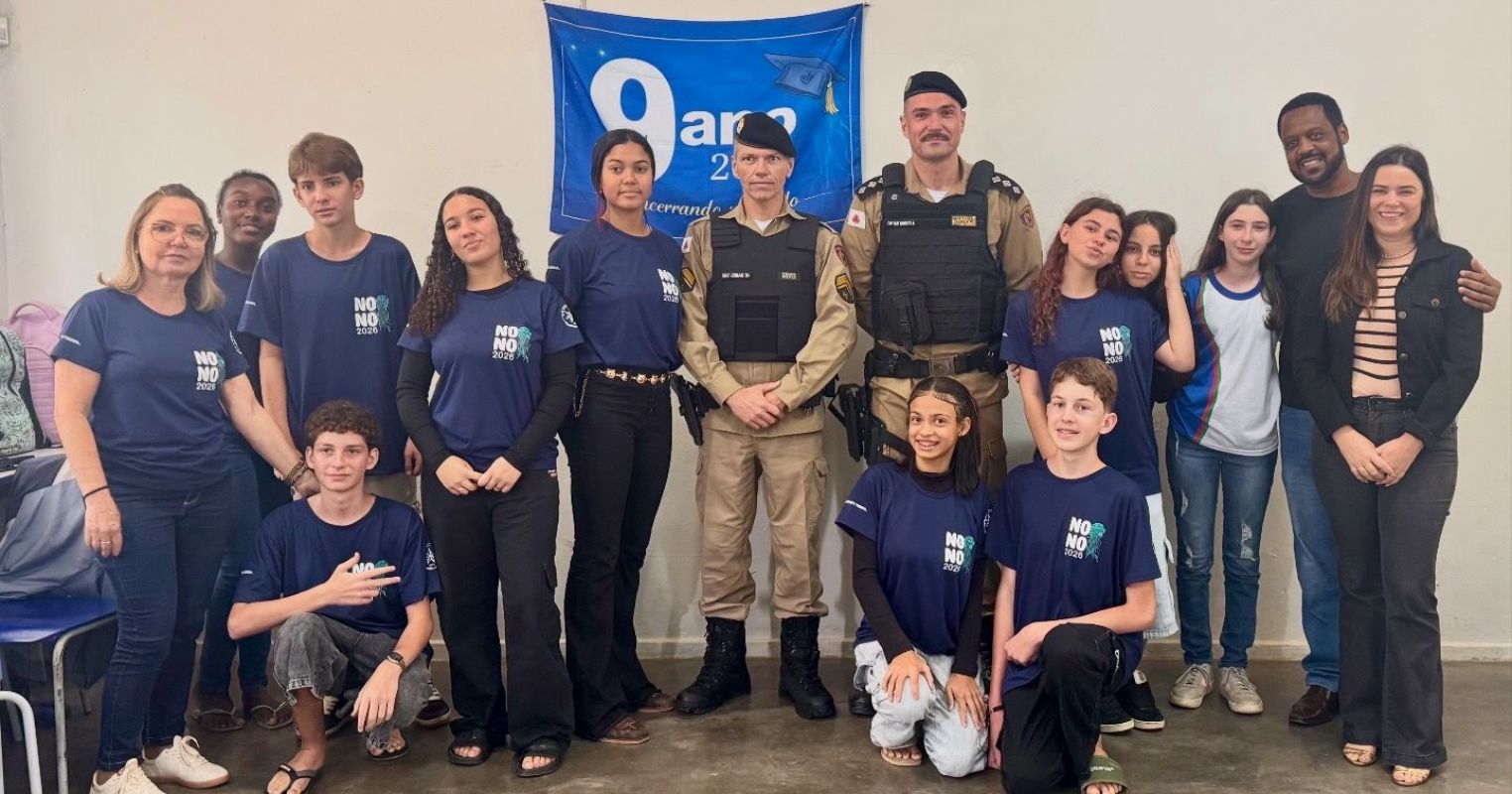Polícia Militar desenvolve atividade educativa com alunos da rede municipal de Arcos