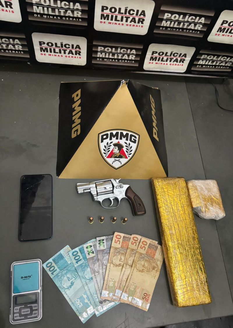PM PRENDE HOMEM POR TRÁFICO DE DROGAS E POSSE ILEGAL DE ARMA DE FOGO EM PEDRA DO INDAIÁ