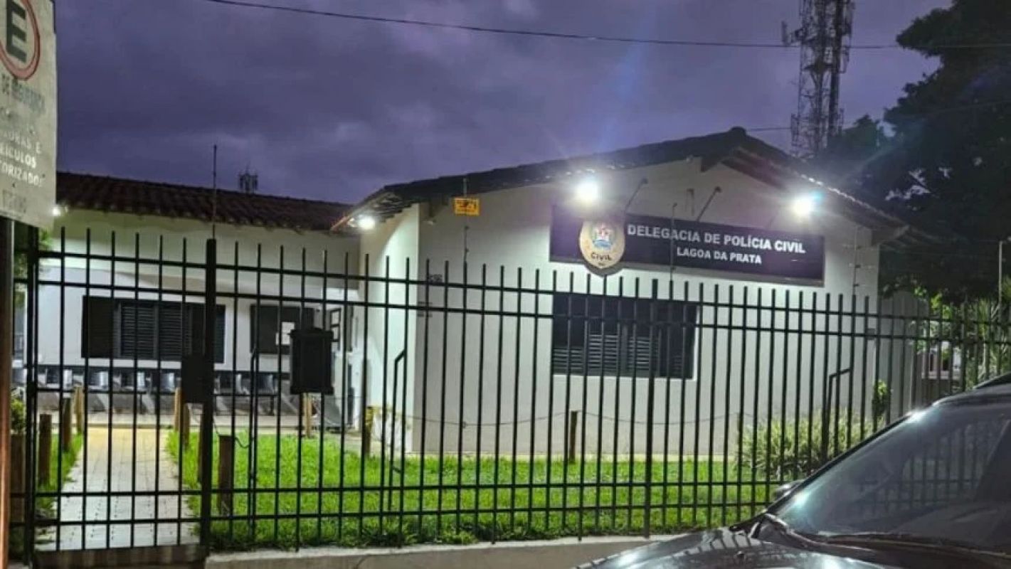 HOMEM É PRESO APÓS AGREDIR A ESPOSA COM PAULADAS E TIJOLADAS EM LAGOA DA PRATA