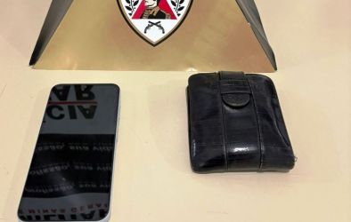 POLÍCIA MILITAR PRENDE MULHER POR FURTO E RECUPERA BENS SUBTRAÍDOS EM SANTO ANTÔNIO DO MONTE